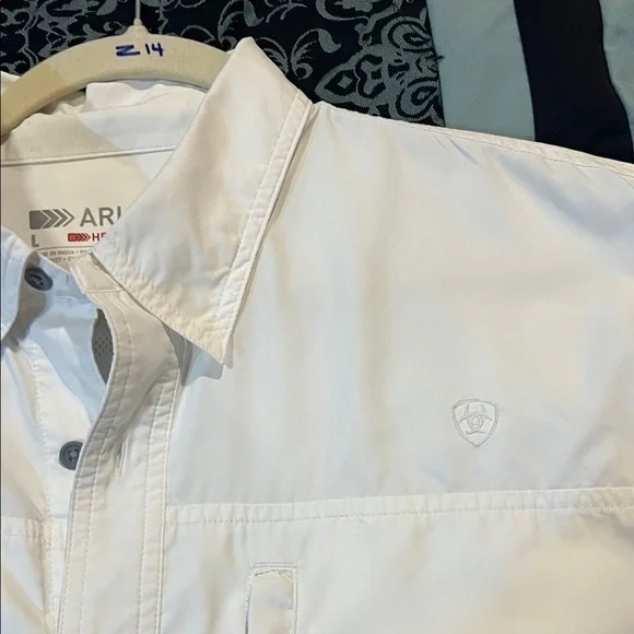 Ariat Men's Casual Button Down Shirt - White - Picture 7 of 10